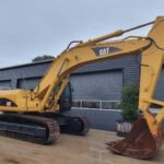 Kettenbagger Caterpillar 330C 2005 – 14400 Betriebsstunden – 32,4 Tonnen