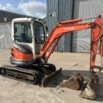 Kubota U27-4 (2018) – Minibagger 2,7 t mit hydraulischer Dreh-Schnellwechsler