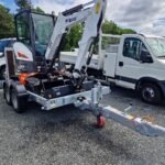 Bobcat E27Z 2023 Minibagger 2,7 t 1 h mit Anhänger ECIM 3T5 und Hydraulikhammer Furukawa FX35-S, Zustand fast neu