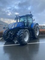 Ackerschlepper NEW HOLLAND T7.275 AC S5