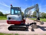 Takeuchi TB230 (2018) – Minibagger 2,8T – 2916h – vollständig überholt