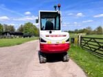 Takeuchi TB230 (2018) – Minibagger 2,8T – 2916h – vollständig überholt – Bild 9