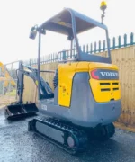 Volvo EC15C (2013) – Minibagger 1,54 t – 3240 h – überholt und einsatzbereit – Bild 2