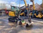 Minibagger gebraucht Volvo EC27C (2015) – 3095h – Klimatisierte Kabine – Bild 14