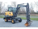 Mobilbagger Volvo EW60E 2022 – 117 Betriebsstunden – Tiltrotator und Anbaugeräte – Bild 3